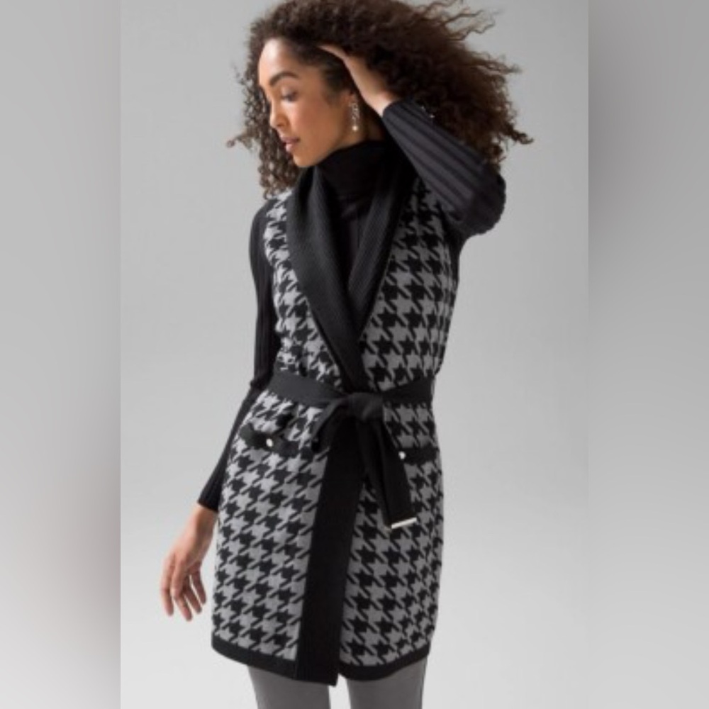 WHBM Women’s Belted Black and Gray Houndstooth Knit Vest, size medium